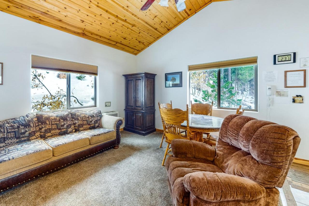 Yosemite Woods Villa Yosemite West Szoba fotó